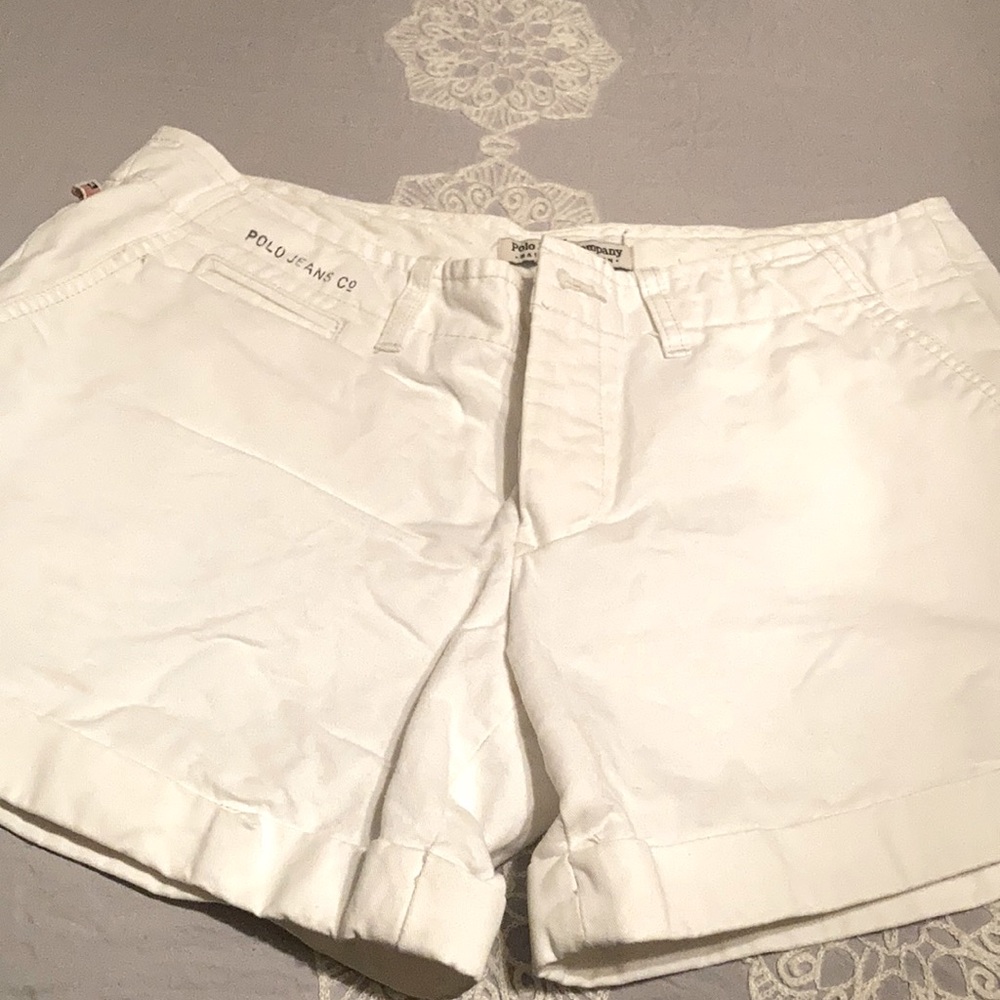 White polo Ralph Lauren white shorts